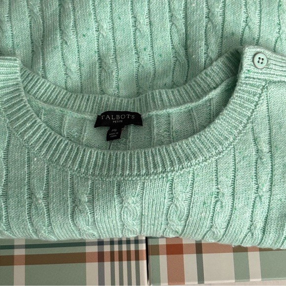 NWT! TALBOTS Soft Green Cotton Blend Crew Neck Sweater, Medium Petite - Picture 7 of 8